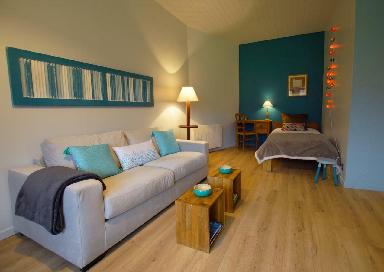 Terres De La Grange Bed & Breakfast Cuisiat Exterior foto