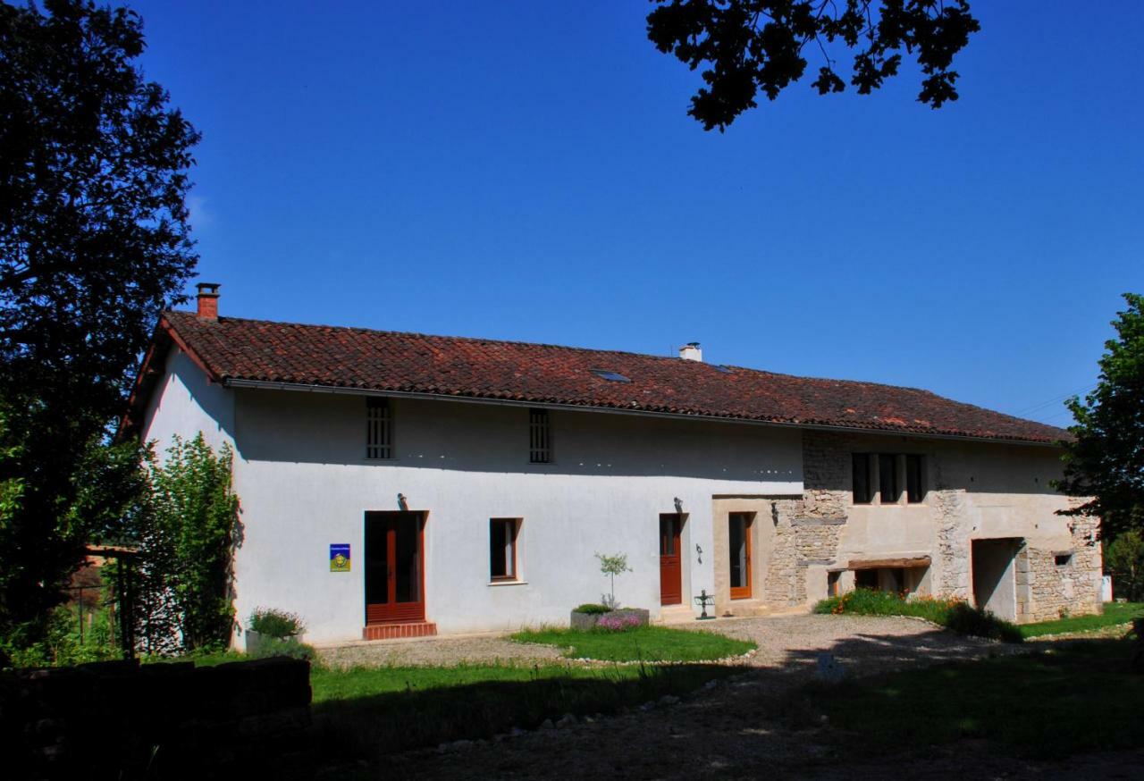 Terres De La Grange Bed & Breakfast Cuisiat Exterior foto